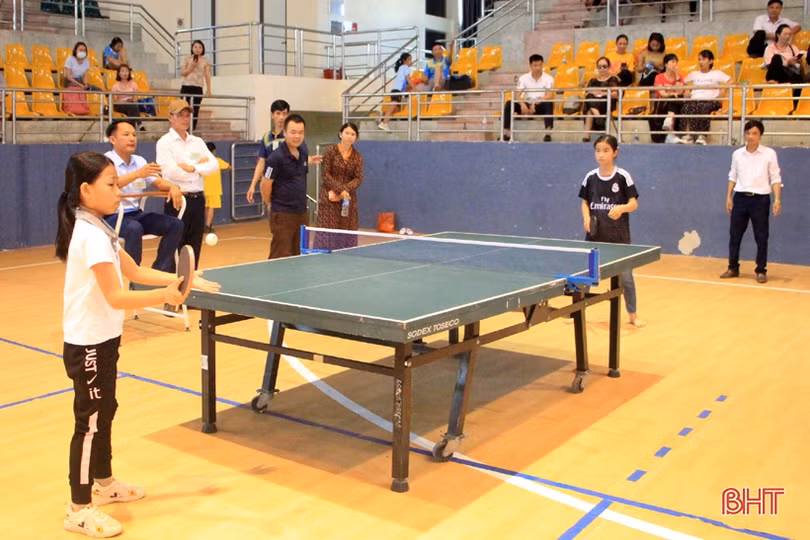 Ngày thi đấu thứ 2 Hội khỏe Phù Đổng Hà Tĩnh: Đẩy gậy, võ thuật hoàn thành các nội dung