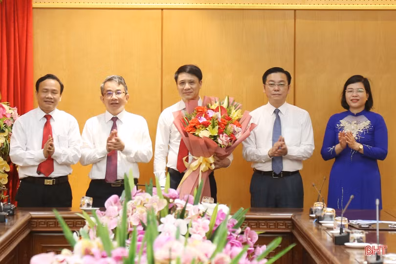 Hà Tĩnh: Điều động, bổ nhiệm chức danh lãnh đạo các ngành