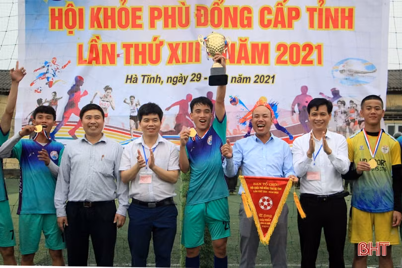 Ngày thi đấu thứ 2 Hội khỏe Phù Đổng Hà Tĩnh: Đẩy gậy, võ thuật hoàn thành các nội dung