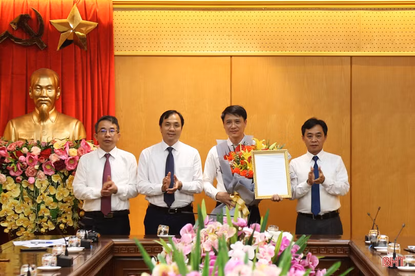 Hà Tĩnh: Điều động, bổ nhiệm chức danh lãnh đạo các ngành