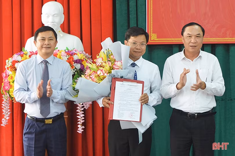 Hà Tĩnh: Điều động, bổ nhiệm chức danh lãnh đạo các ngành
