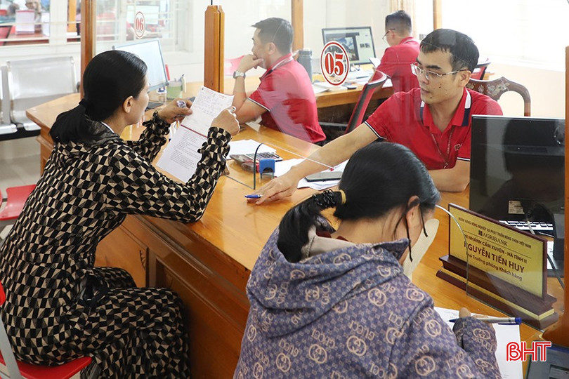 Agribank Chi nhánh Hà Tĩnh II đang triển khai gói tín dụng hỗ trợ lãi suất cho khách hàng ảnh hưởng thiên tai. bqbht_br_096.jpg