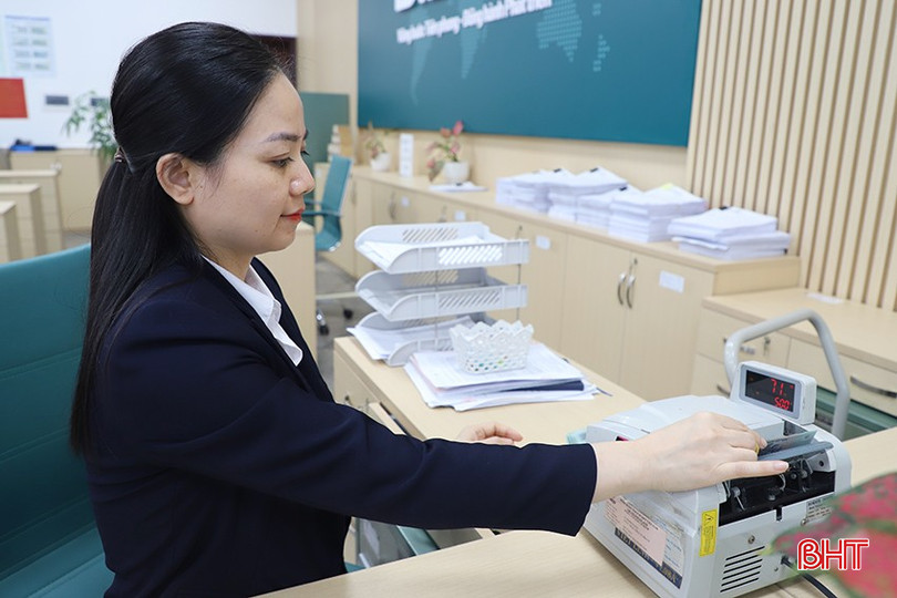 ຍອດສິນເຊື່ອຄົງຄ້າງຂອງ BIDV ສາຂາທ່າກົກໄຮ ປະຈຸບັນບັນລຸກວ່າ 500 ຕື້ດົ່ງ. bqbht_br_56.jpg