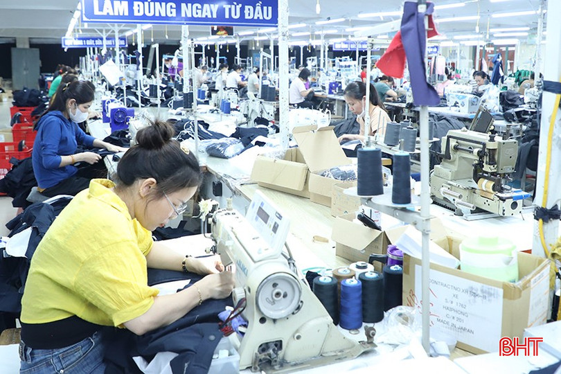 Năm 2025, hoạt động xuất khẩu của ngành may mặc Hà Tĩnh có nhiều khởi sắc. bqbht_br_img-3940.jpg