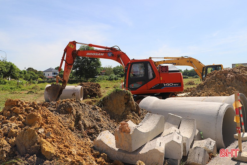 Thiếu vốn là "bài toán nan giải" đối với nhiều doanh nghiệp xây lắp hiện nay. bqbht_br_99555.jpg