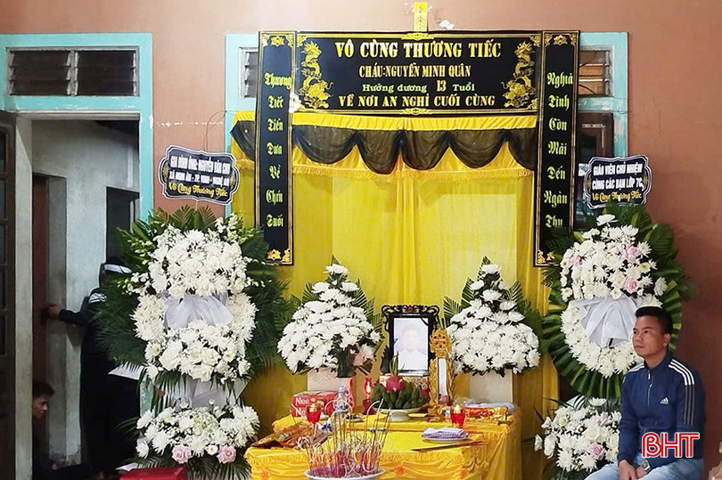 Em Nguyễn Minh Quân (học sinh lớp 7C, Trường Tiểu học và THCS Xuân Lĩnh) đã ra đi mãi mãi sau 1 vụ tai nạn giao thông. bqbht_br_z6261654263820-edba173b5a068a0017845222d4ebf726.jpg