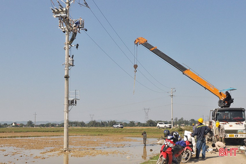 Công ty Điện lực Hà Tĩnh đang quản lý 29 dự án, tổng mức đầu tư 291,314 tỷ đồng. bqbht_br_77.jpg