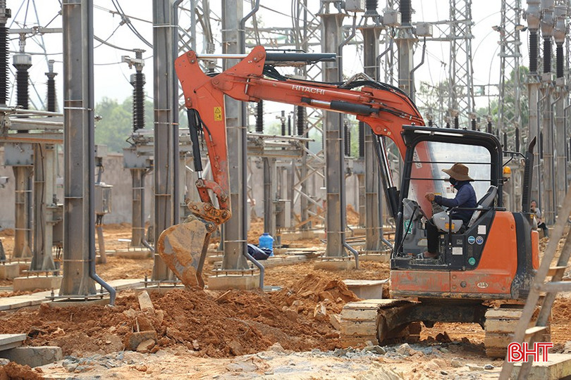 Nhà thầu thi công hệ thống đường giao thông nội bộ tại Trạm Biến áp 220kV Vũng Áng trên địa bàn phường Kỳ Thịnh (TX Kỳ Anh). bqbht_br_700.jpg