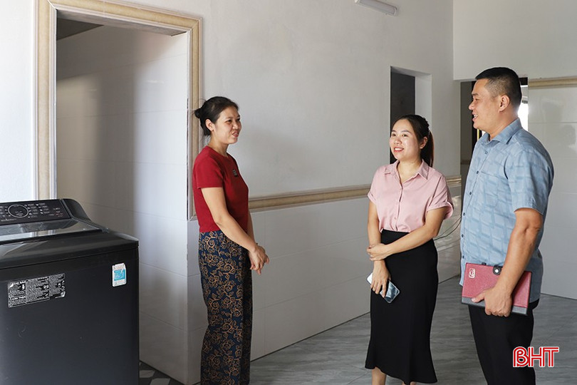 Nhu cầu vay vốn lớn nhưng các hộ có mức sống trung bình ở huyện Can Lộc mới chỉ được tiếp cận một số chương trình với nguồn vốn hạn chế. bqbht_br_53.jpg