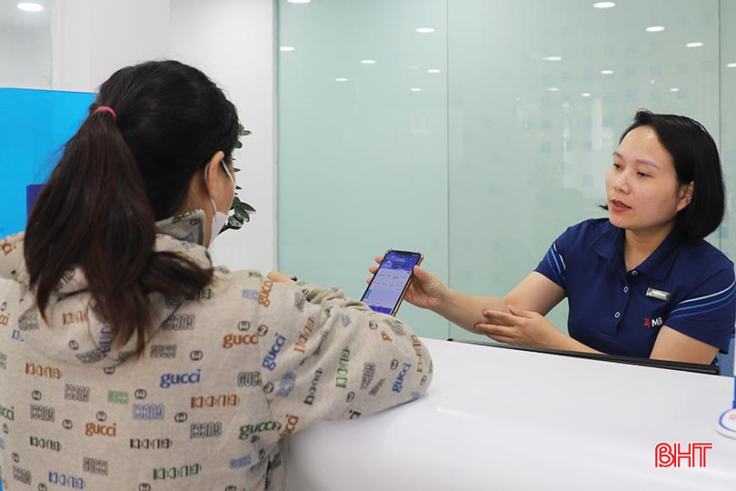 MB Bank Hà Tĩnh khuyến khích khách hàng gửi tiết kiệm online để được hưởng ưu đãi về lãi suất. 11.JPG