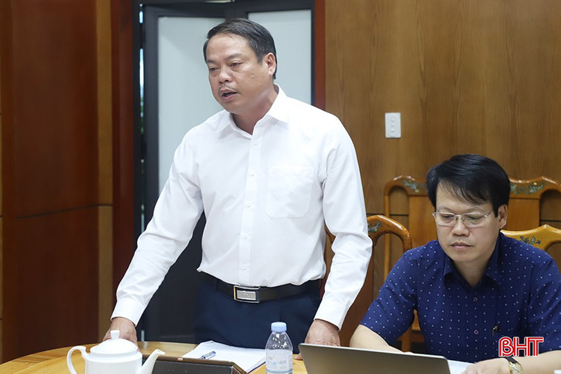 Ông Nguyễn Văn Trung – Giám đốc Ngân hàng Nhà nước tỉnh Hà Tĩnh đánh giá cao kết quả hoạt động của Ngân hàng CSXH tỉnh 9 tháng năm 2024. 500-5360.jpg