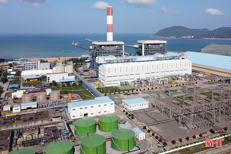 Nhà máy Nhiệt điện Vũng Áng 1 bao gồm 2 tổ máy phát điện với tổng công suất 1.200 MW. 10-3267-4050.jpg