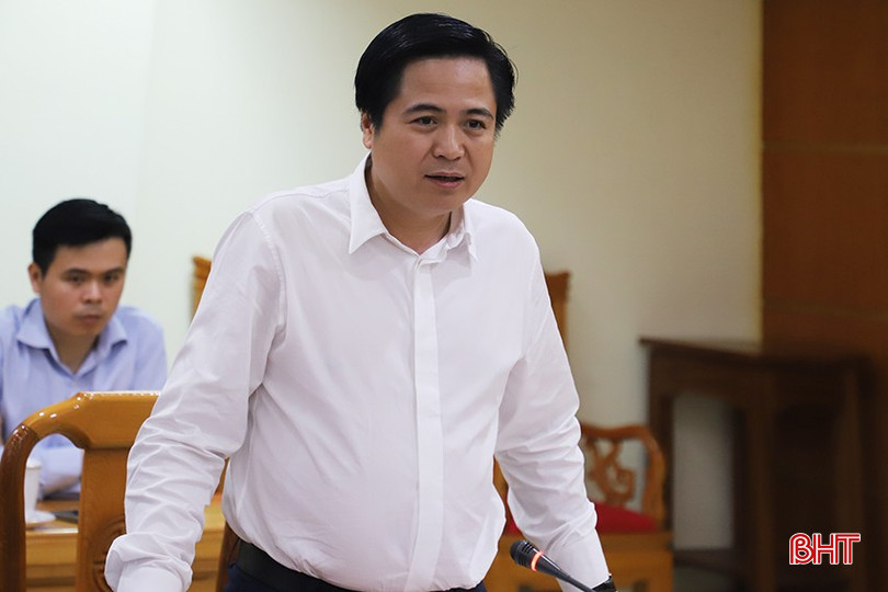 Ông Trương Hữu Thành - Phó Tổng Giám đốc Tổng Công ty Truyền tải điện quốc gia kiến nghị một số nội dung liên quan đến dự án TBA 220kV Vũng Áng và đấu nối. bqbht_br_45.jpg