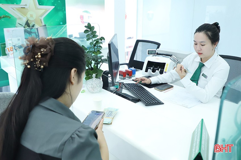 OCB Hà Tĩnh có mức tăng trưởng huy động vốn mạnh. bqbht_br_09456.jpg