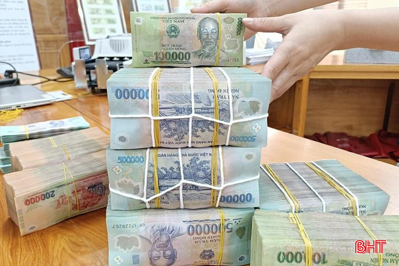 Thanh toán không dùng tiền mặt là xu hướng tất yếu của nền kinh tế hiện đại. z5800872784915_91322724dac95da807b9641fd1f6c0f6.jpg