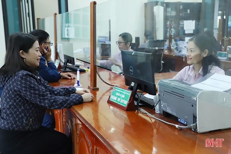 A família da Sra. Doan Thi Thuy teve a oportunidade de tomar crédito em STEM. bqbht_br_2000.jpg