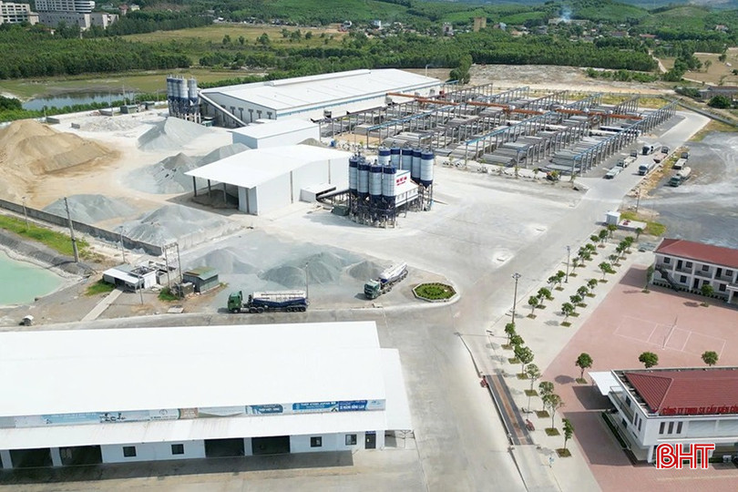 Công ty TNHH Sản xuất cấu kiện công nghệ cao Viết Hải đã trở thành thương hiệu vật liệu xây dựng có tiếng tại Bắc Trung Bộ. bqbht_br_z7030587358974-bece47f6d22c1f20958432d8fa8631f8.jpg