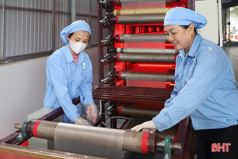 Các tổ chức tín dụng ở Hà Tĩnh duy trì mặt bằng lãi suất cho vay thấp và ổn định nhằm đồng hành hỗ trợ nền kinh tế. IMG_7901.JPG