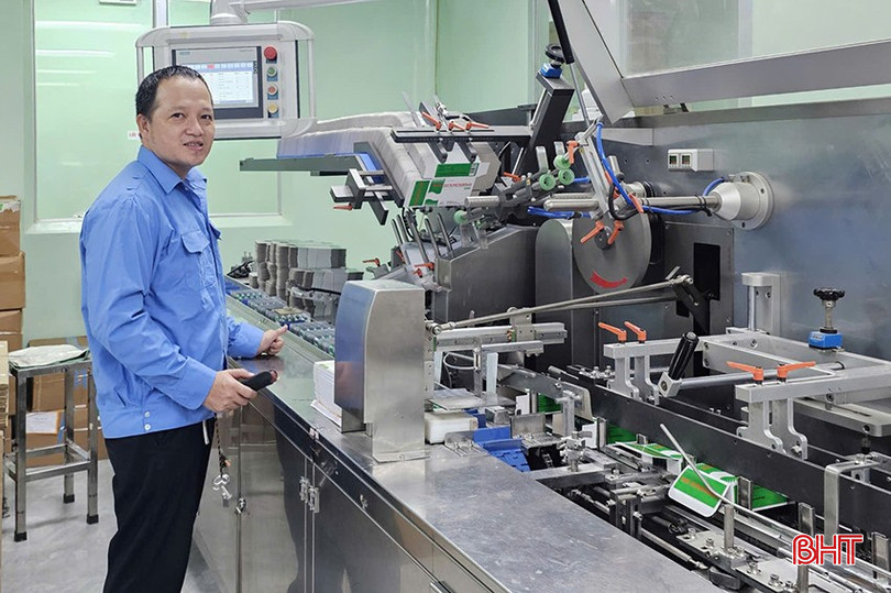 5 năm qua, kỹ sư Nguyễn Văn Thạch là chủ nhiệm 7 đề tài khoa học được ứng dụng hiệu quả vào sản xuất. bqbht_br_z7102761394263-c099642f46cb99ca9ccfc53f437beaf7.jpg