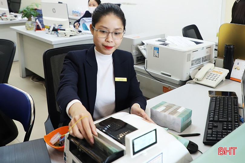 Ngành Ngân hàng Hà Tĩnh chủ động khơi thông dòng vốn cho khu vực kinh tế tư nhân. bqbht_br_0532.jpg