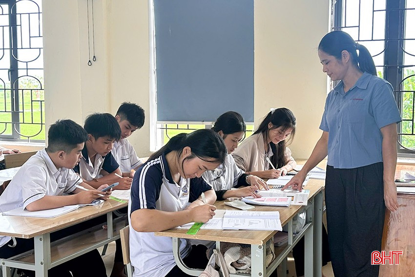 Les écoles secondaires profitent de ce temps pour réviser les connaissances des élèves de 9e année. bqbht_br_22.jpg