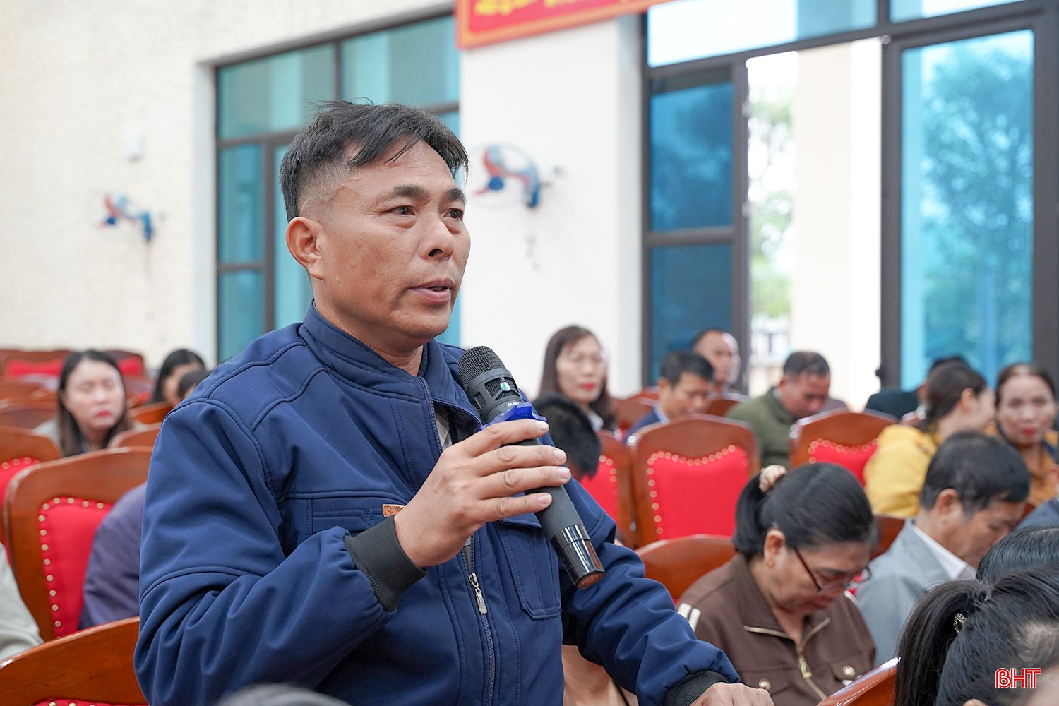 Cử tri Lê Xuân Phi (TDP 8, phường Nam Hồng Lĩnh) kiến nghị HĐND tỉnh sớm điều chỉnh quy hoạch phường sau sáp nhập.