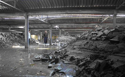 Các đơn vị sản xuất vật liệu xây dựng bị thiệt hại nặng nề sau trận lũ vừa qua