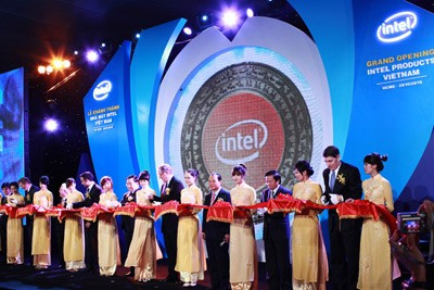 Lễ khánh thành là mốc quan trọng trong lịch sử 13 năm đầu tư và thiết lập quan hệ đối tác của Intel với Việt Nam. Ảnh: Intel.