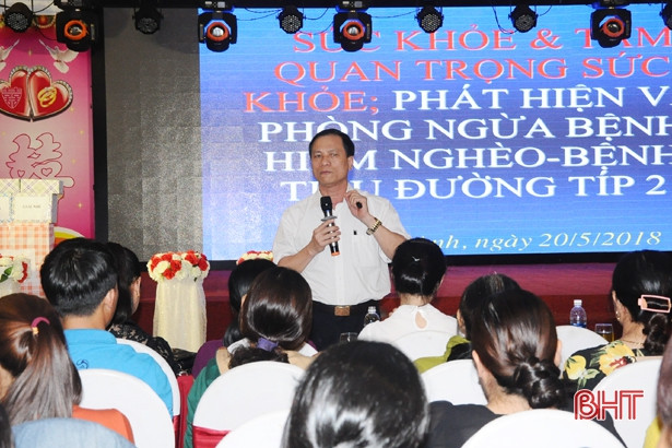 aia ha tinh chi tra gan 400 trieu dong cho khach hang rui ro o tx ky anh