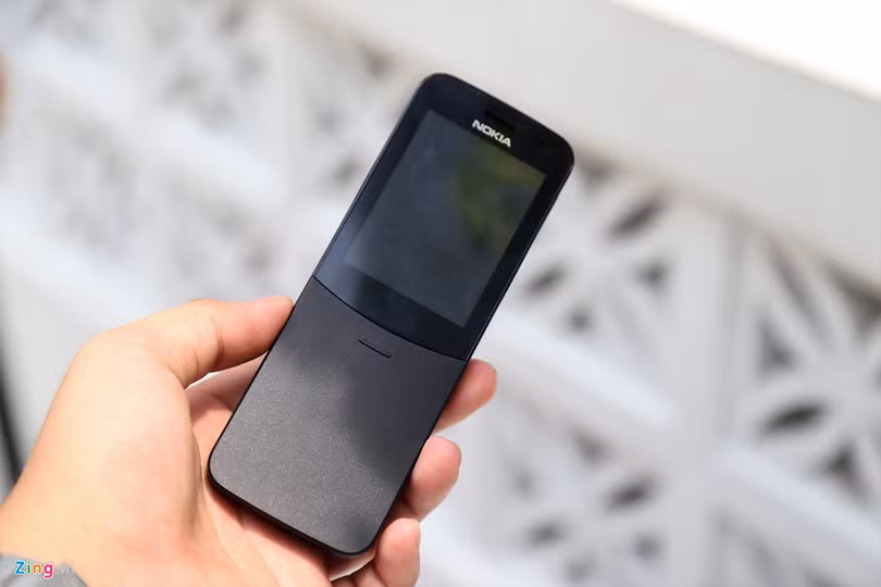 Trải nghiệm nhanh “quả chuối” Nokia 8110 vừa về Việt Nam