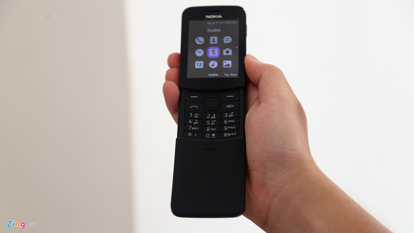 Trải nghiệm nhanh “quả chuối” Nokia 8110 vừa về Việt Nam