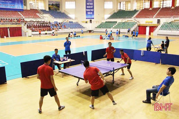 Điện lực Hà Tĩnh vô địch môn bóng đá hội thao các điện lực phía Nam