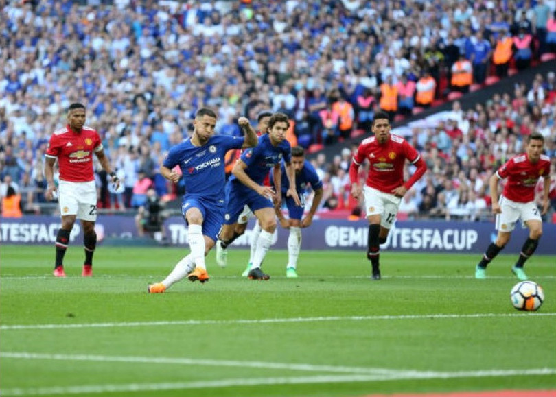 cau thu mu chet lang nhin chelsea vo dich fa cup