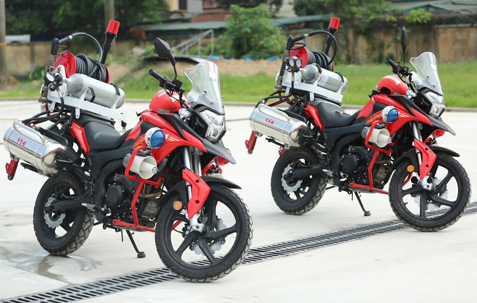 Dàn mô tô đặc chủng của cảnh sát chữa cháy Việt Nam