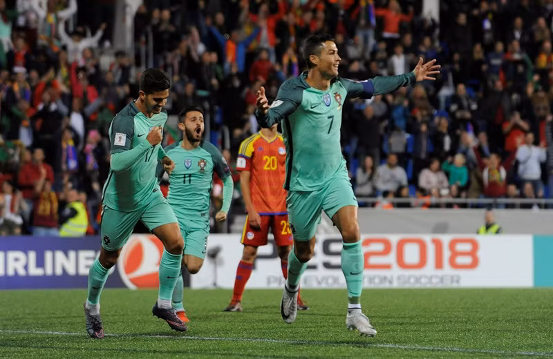 Đội hình 11 ngôi sao bỏ lỡ World Cup 2018 vì không được triệu tập vào ĐTQG