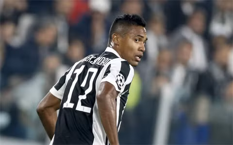 M.U khả năng mua xong Alex Sandro sau chung kết FA Cup