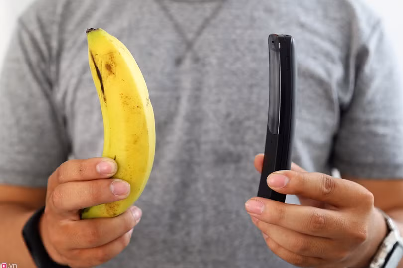 Trải nghiệm nhanh “quả chuối” Nokia 8110 vừa về Việt Nam