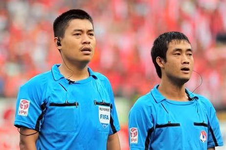 Trọng tài ngại bắt trận Hà Nội vs HAGL: Vì bầu Đức hay do chuyên môn?