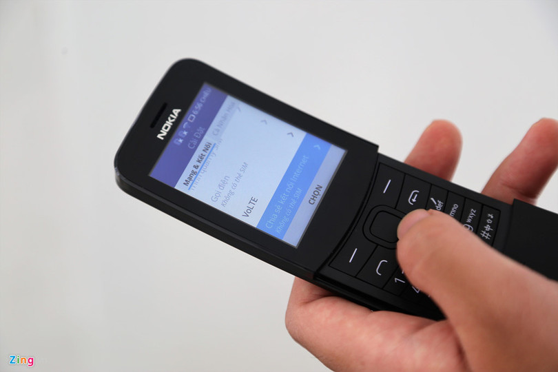 Trải nghiệm nhanh “quả chuối” Nokia 8110 vừa về Việt Nam