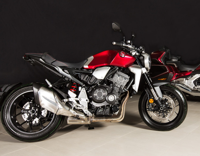 Honda ra mắt 9 mẫu xe phân khối lớn, giá cao nhất 1,2 tỷ đồng