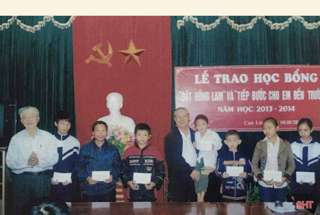Phan Duy Đường - từ người lính phá bom dũng cảm đến Bí thư Huyện ủy vì dân