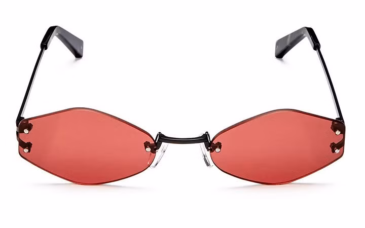 Những chiếc kính râm hàng hiệu giá rẻ ai cũng muốn sở hữu