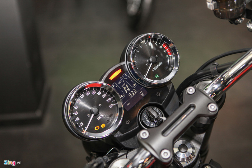 Kawasaki Z900RS 2018 - xe hoài cổ giá gần 400 triệu tại VN