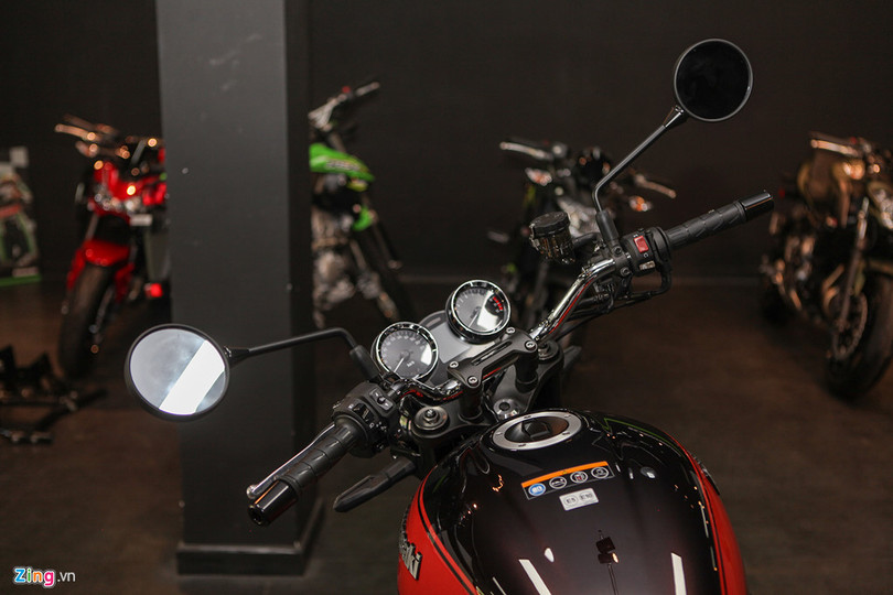Kawasaki Z900RS 2018 - xe hoài cổ giá gần 400 triệu tại VN