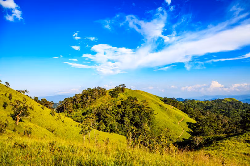 nhung cung duong trekking dep nhung nguy hiem tai viet nam