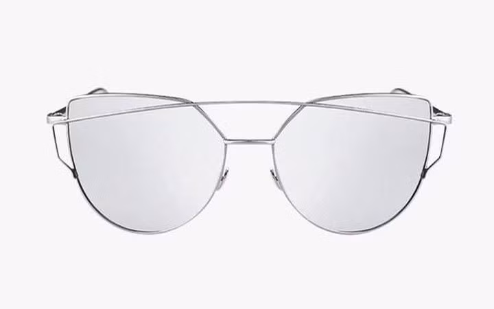 Những chiếc kính râm hàng hiệu giá rẻ ai cũng muốn sở hữu