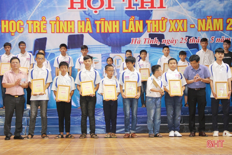 34 học sinh đạt giải hội thi Tin học trẻ Hà Tĩnh lần thứ XXI