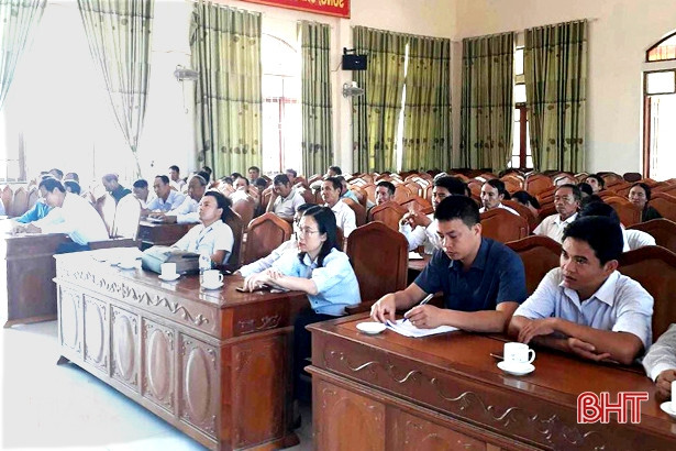 gan 600 nguoi dan tx ky anh duoc pho bien giao duc phap luat