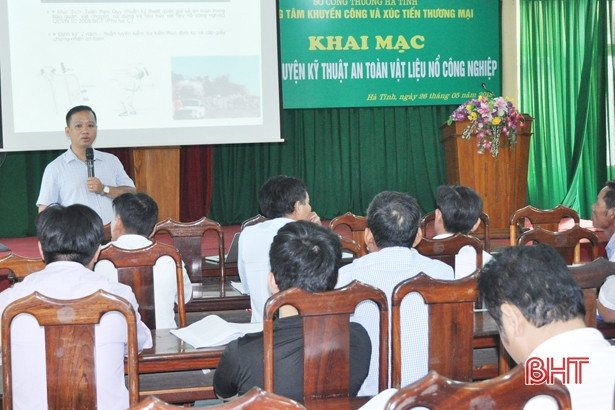 Huấn luyện kỹ thuật sử dụng thuốc nổ cho các DN khai khoáng