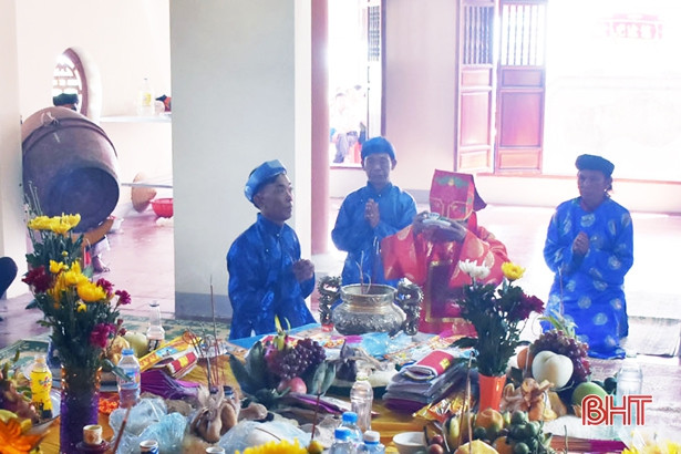 doc dao le hoi cau ngu o cam nhuong